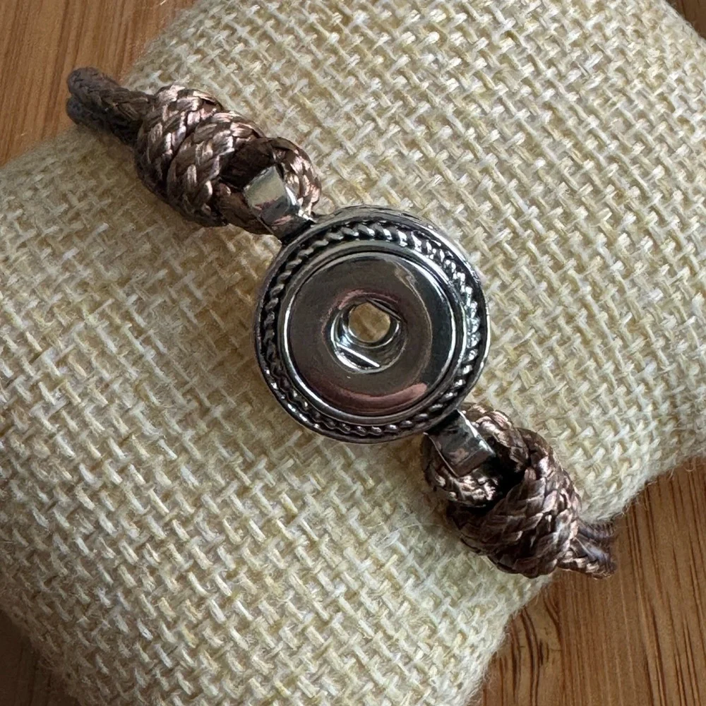 Ginger Snaps Woven Bracelet (Petite Snaps)
